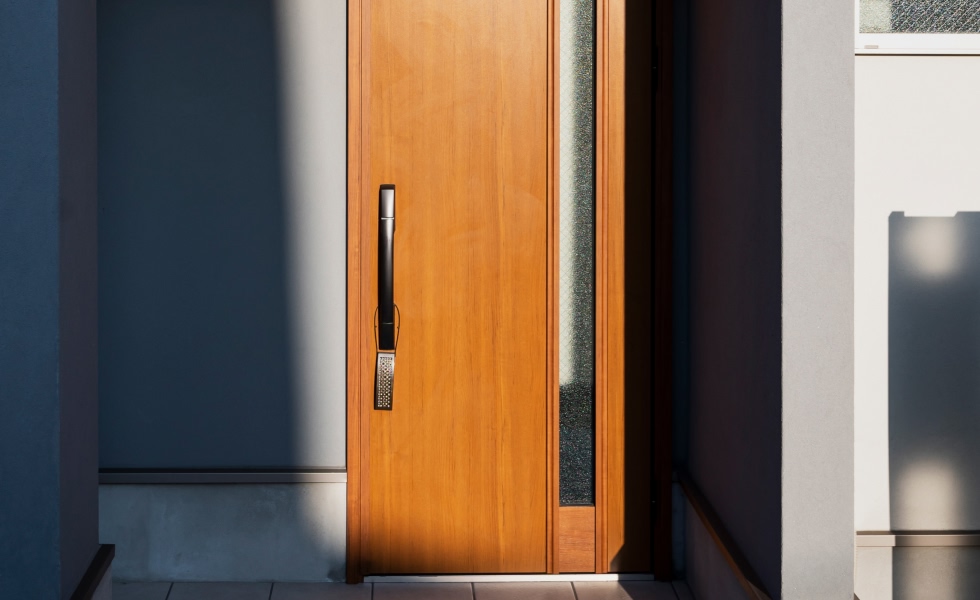 Cuál es el precio de instalar una puerta blindada en casa.jpg