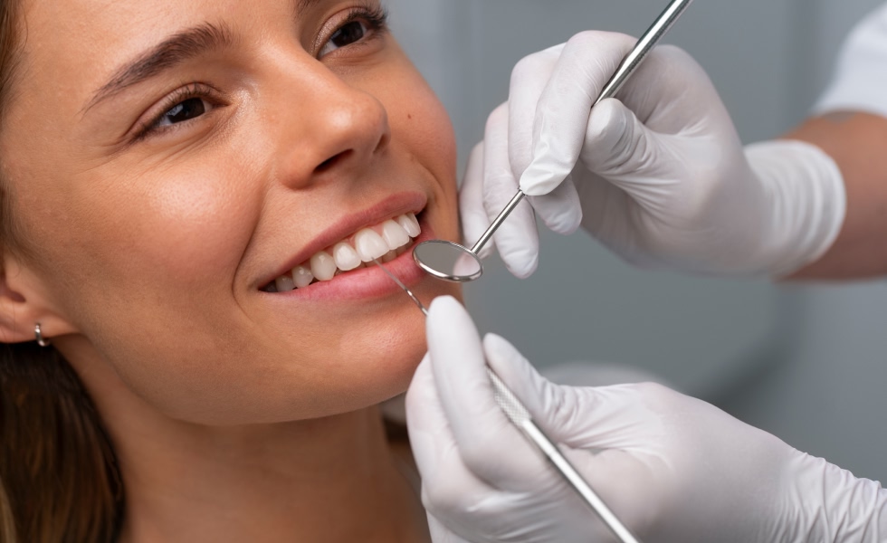 ¿Cuánto vale un blanqueamiento dental en 2026_.jpg